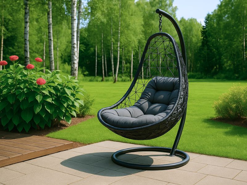 Gartenzelte, Möbel und Geräte