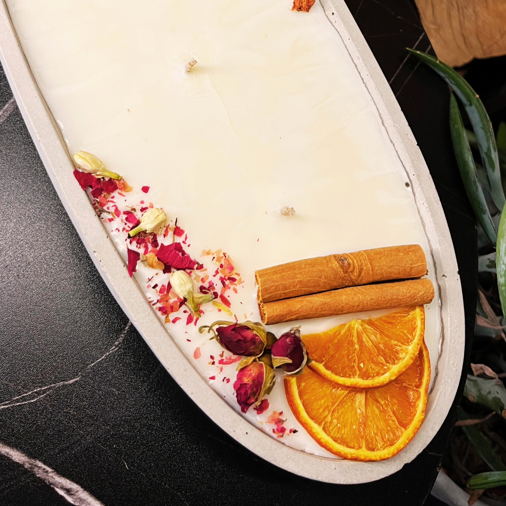 Handgemachte Betonduftkerze "Grey-Ship" Bio Sojawachs mit Vanilla Toffee Duft. Beton Deko Interior Design - Garten-On.de