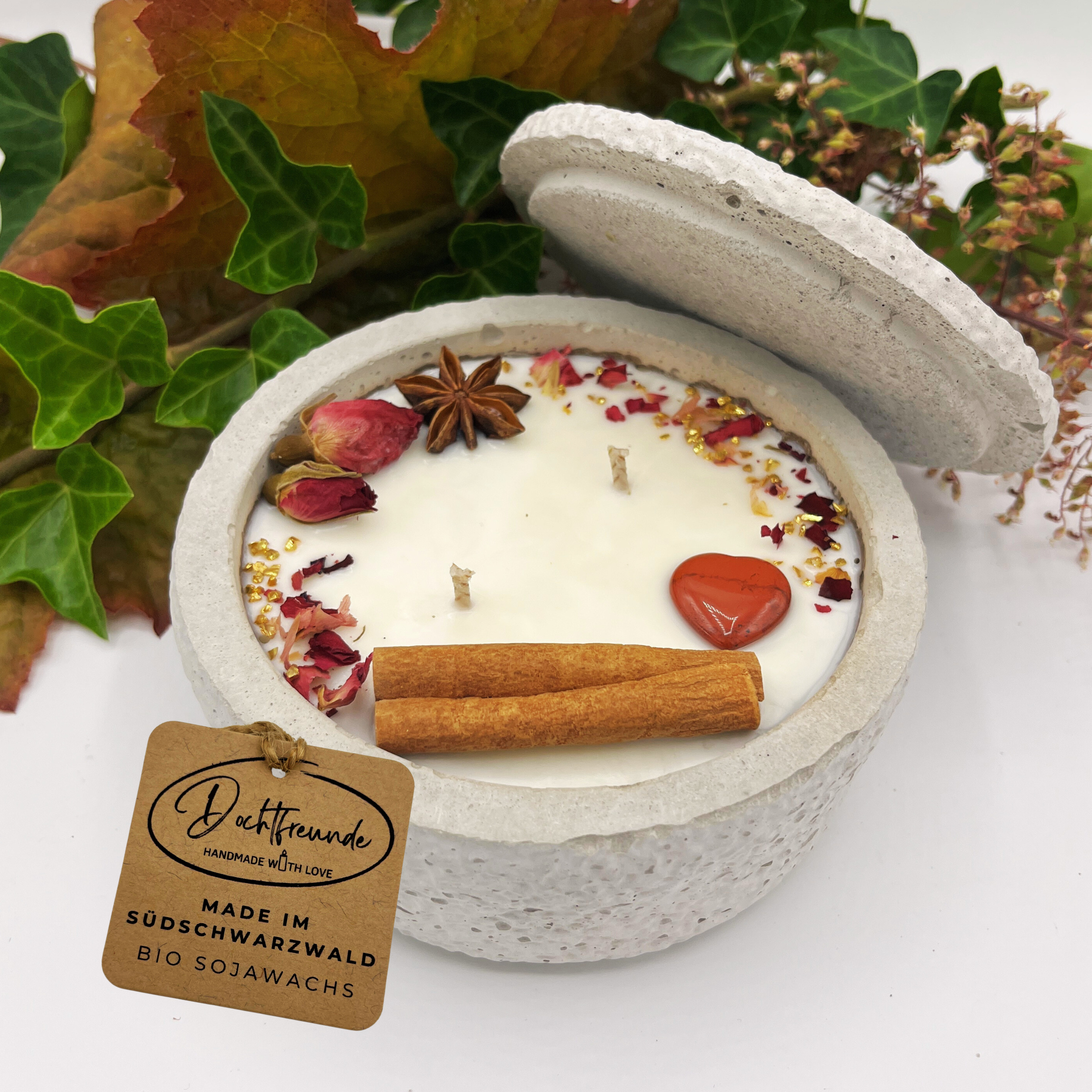 Betonkerze Betongrau "Grey Hearts" - Garten-On.de