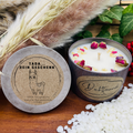 Tada - dein Geschenk - LUSTIGES Lama - personalisierbare PREMIUM Duftkerze mit verschiedenen Dekoren - handgemacht aus dem Südschwarzwald - Garten-On.de