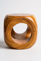 Holz Hocker – Pflanzenhocker Beistelltisch – Modern mit rundem Ausschnitt – Würfelform aus Massivholz – 40x40x40 cm - Garten-On.de