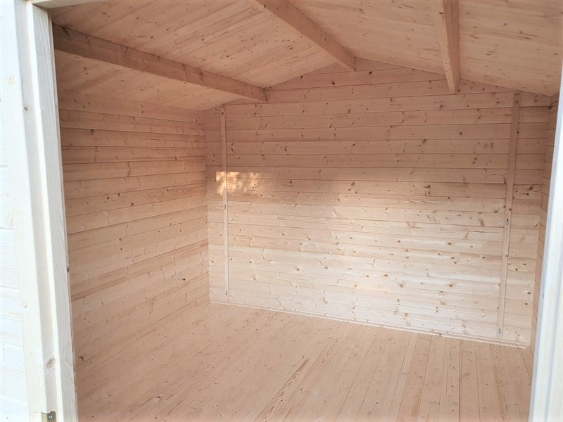 Geraetehäuschen dicke Waende