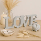 LOVE Schriftzug – Handgefertigte Deko in Wunschfarbe - Garten-On.de