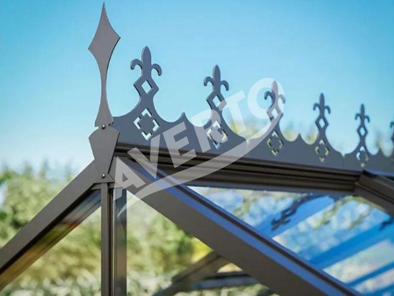 Dekorativer Dachfirst für Gewächshaus
