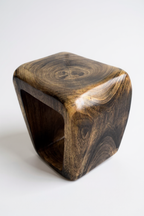 Holzhocker - Beistelltisch Couchtisch - Handgefertigter Flambierter Hocker aus massivem Suarholz- 50x30x40 cm - Garten-On.de