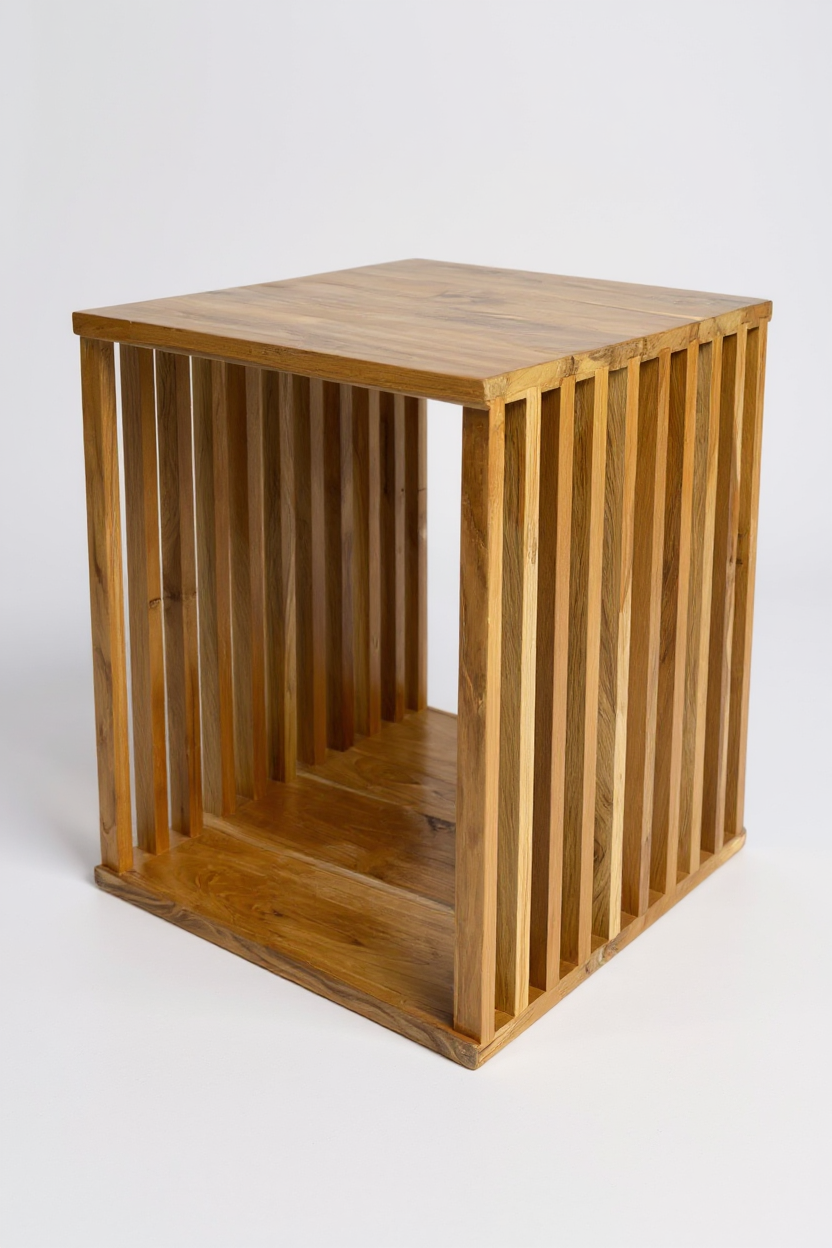 Teakholz-Beistelltisch - Holzhocker Couchtisch - Handgefertigt aus Massivholz – Holzleisten Würfel - 45x35x40 cm - Garten-On.de