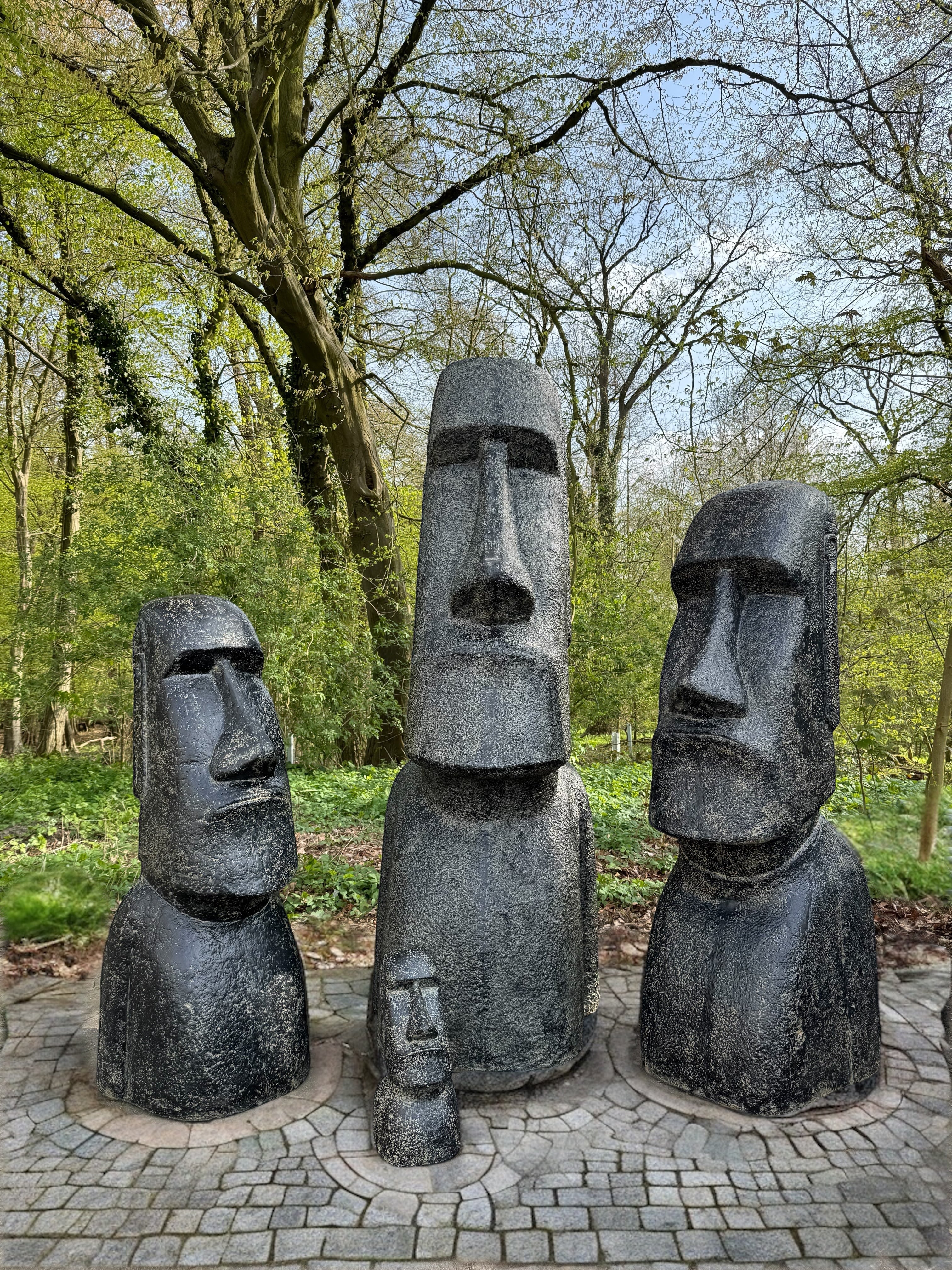 Moai Kopf Statue - Garten Deko Skulptur - Wetterfest - Rapa-Nui Osterinsel-Figur aus Glasfaserbeton Grau - 40x20x15 cm - Garten-On.de