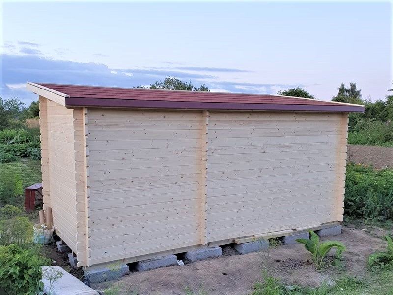 Lagerheute dicke Waende