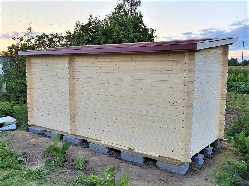 Gerätehaus dicke Waende