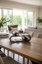 Akazienholz Weinregal - Flaschenhalter für 6 Flaschen - Robust - Flambierte Holzmaserung - 46x19x15 cm