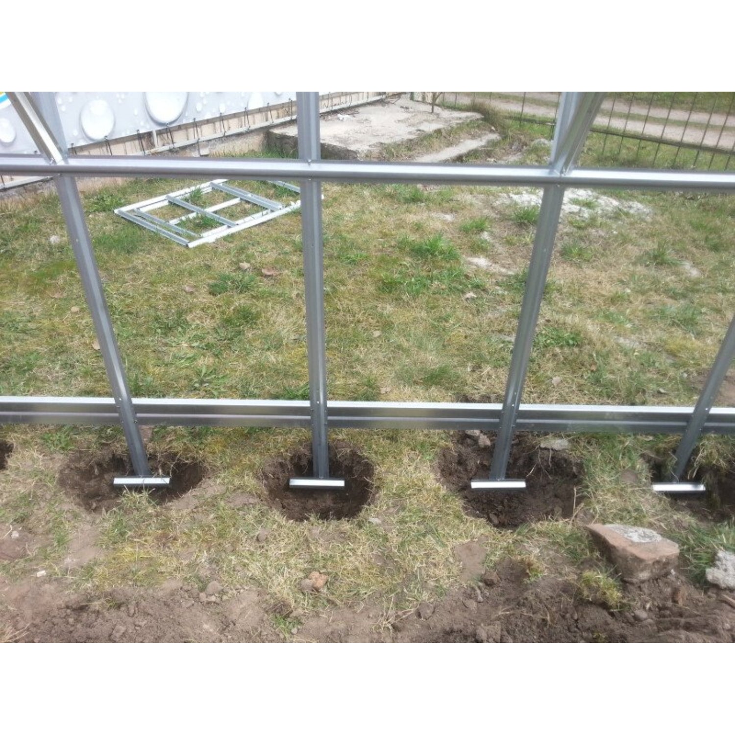 Gewächshaus KLASIKA STANDART 2,5 x 10m, 25 m², verzinkter Stahlrahmen, 1 Drehtür, 6  Fenster Hohlkammerplatten 4 mm