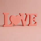 LOVE Schriftzug – Handgefertigte Deko in Wunschfarbe - Garten-On.de