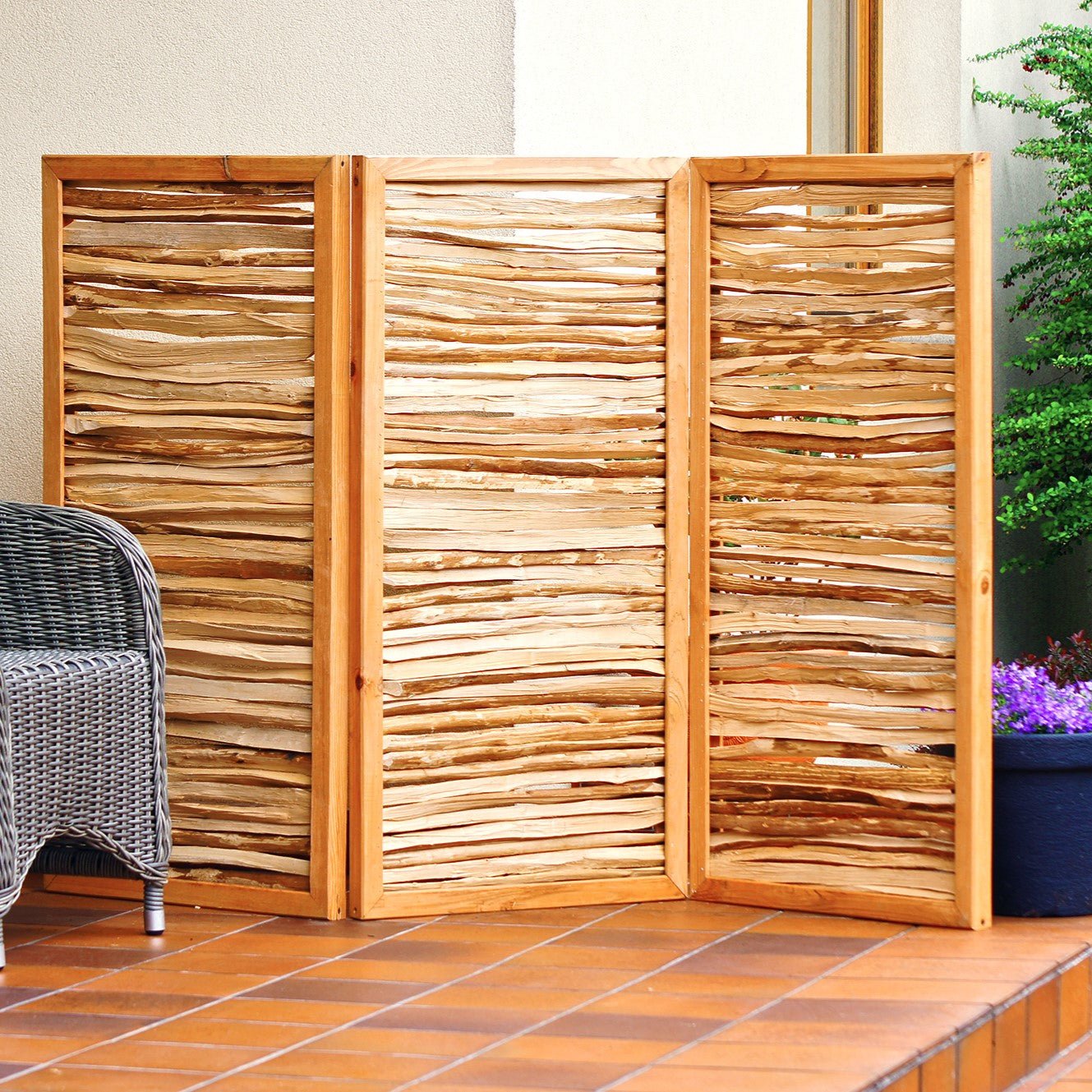 Haselnuss-Paravent 3teilig - Blickschutz aus Haselnuss - Garten-On.de